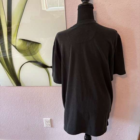 Tommy Bahama shirt size large - Picture 4 of 6